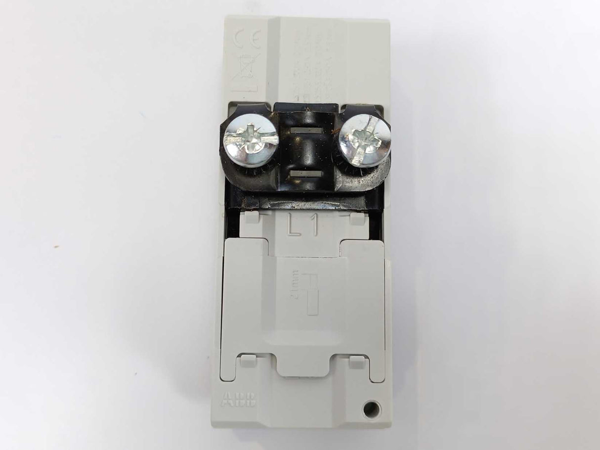 ABB 2CCV672503R0001 L3 ZLS253 Incoming terminal Feeder component, Batch of 6 Pcs