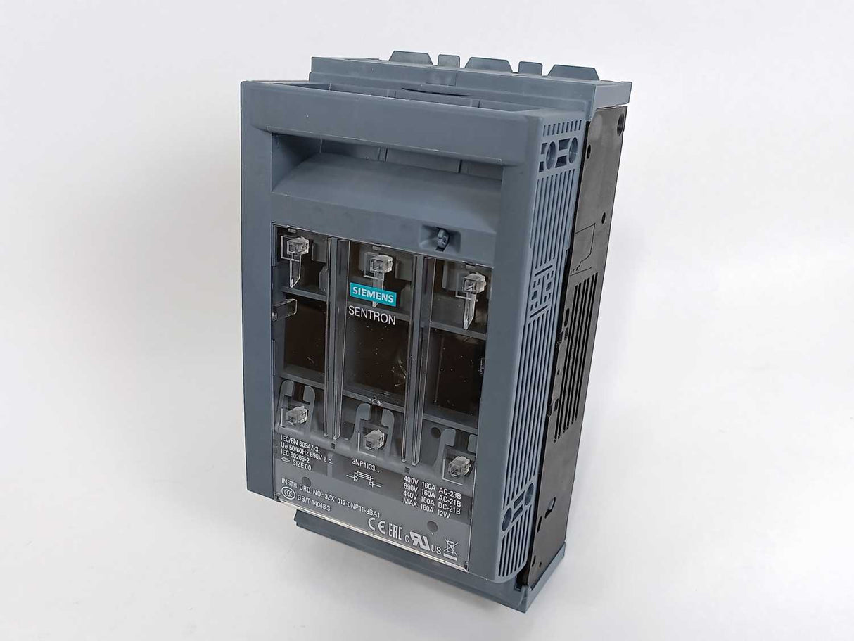 Siemens 3NP1133-1CA10 SENTRON Fuse Switch Disconnector