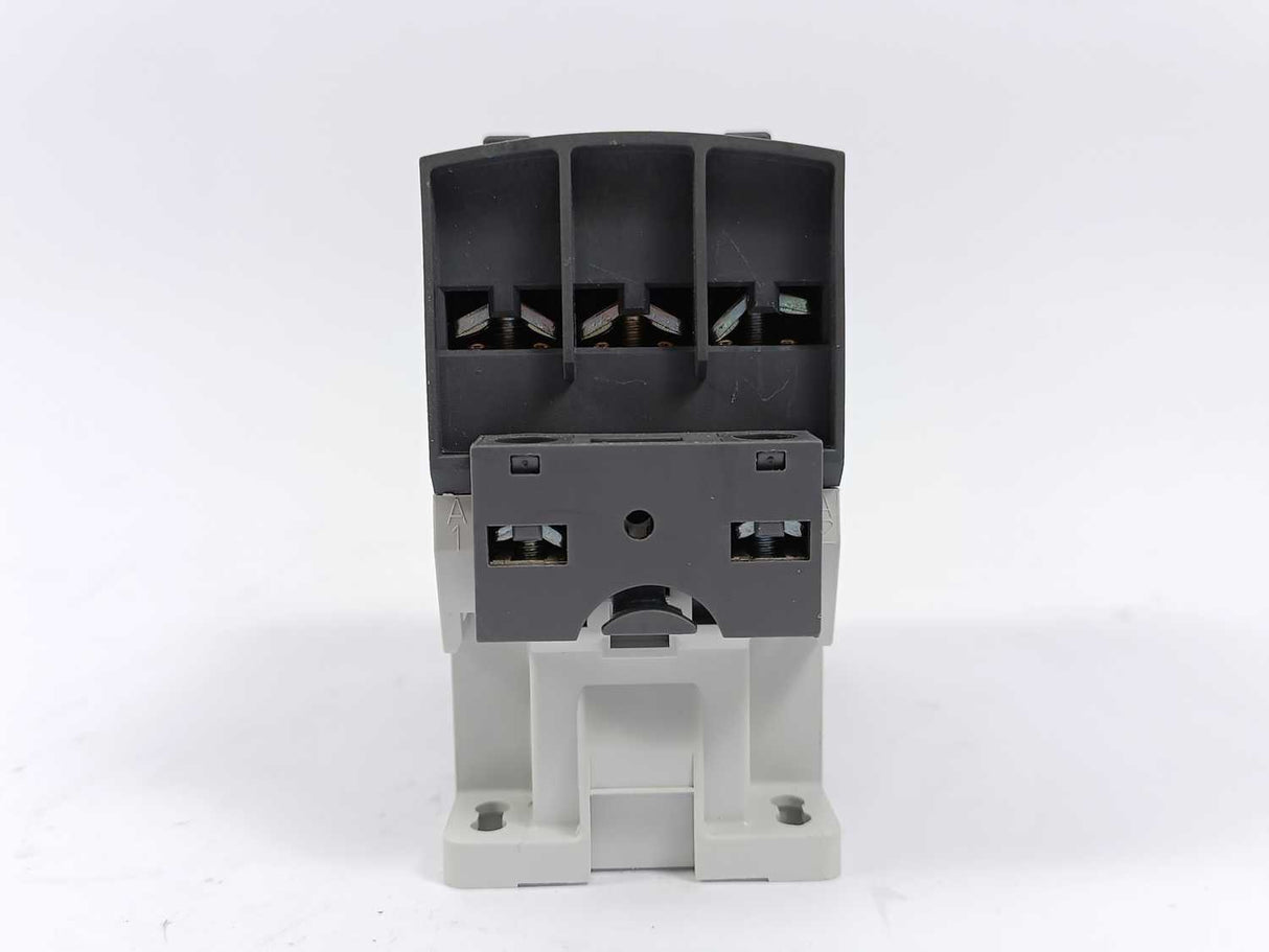 ABB AF38-30-00-11 24-60V50/60HZ 20-60VDC Contactor