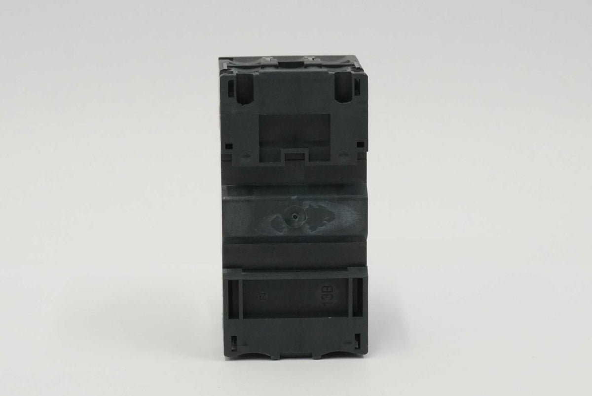 Schneider Electric GV2ME02 TeSys Deca Thermal-Magnetic Motor Circuit Breaker