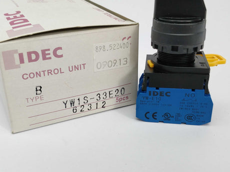 Idec YW1S-33E20 Selector Switch 4Pcs