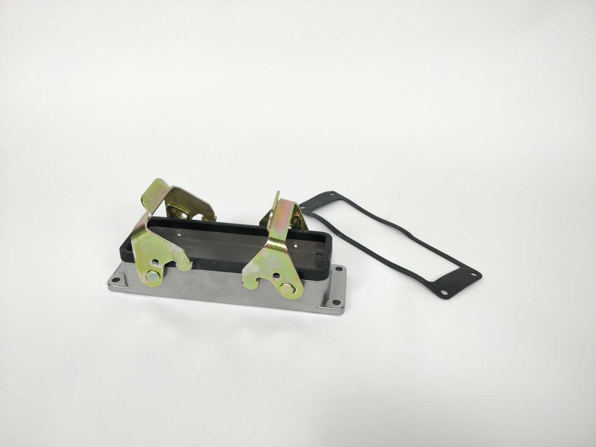 Amphenol C146 10F024 000 1 Connector