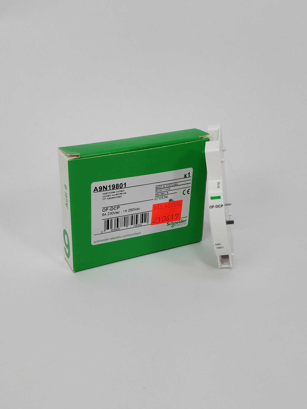 Schneider Electric A9N19801 OF-DCP Open/Close Contact