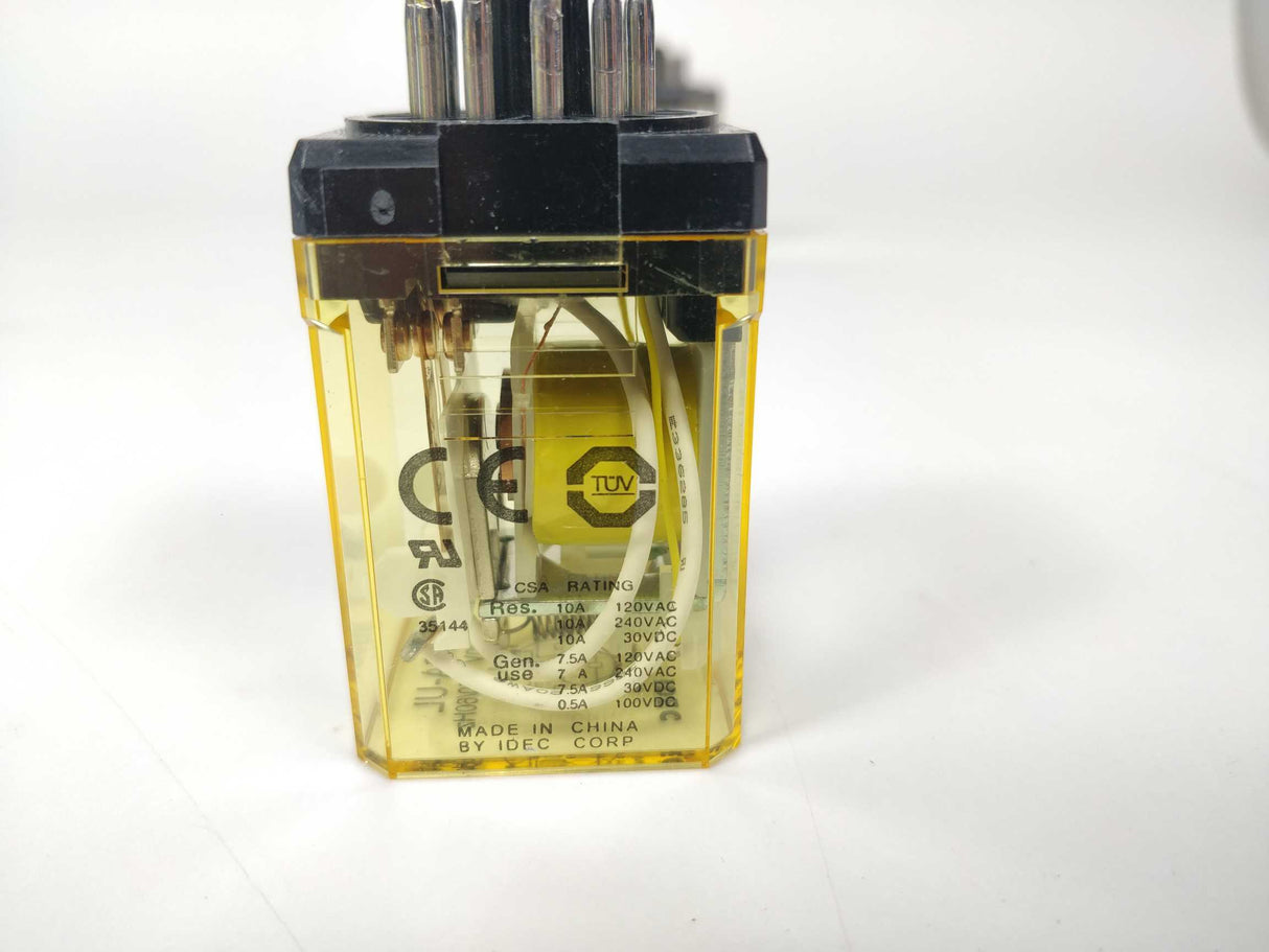 Idec RR3PA-UL Relay, AC230V 9 Pcs.