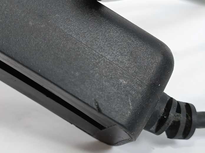 AB 1784-PCM4/B Communication Cable