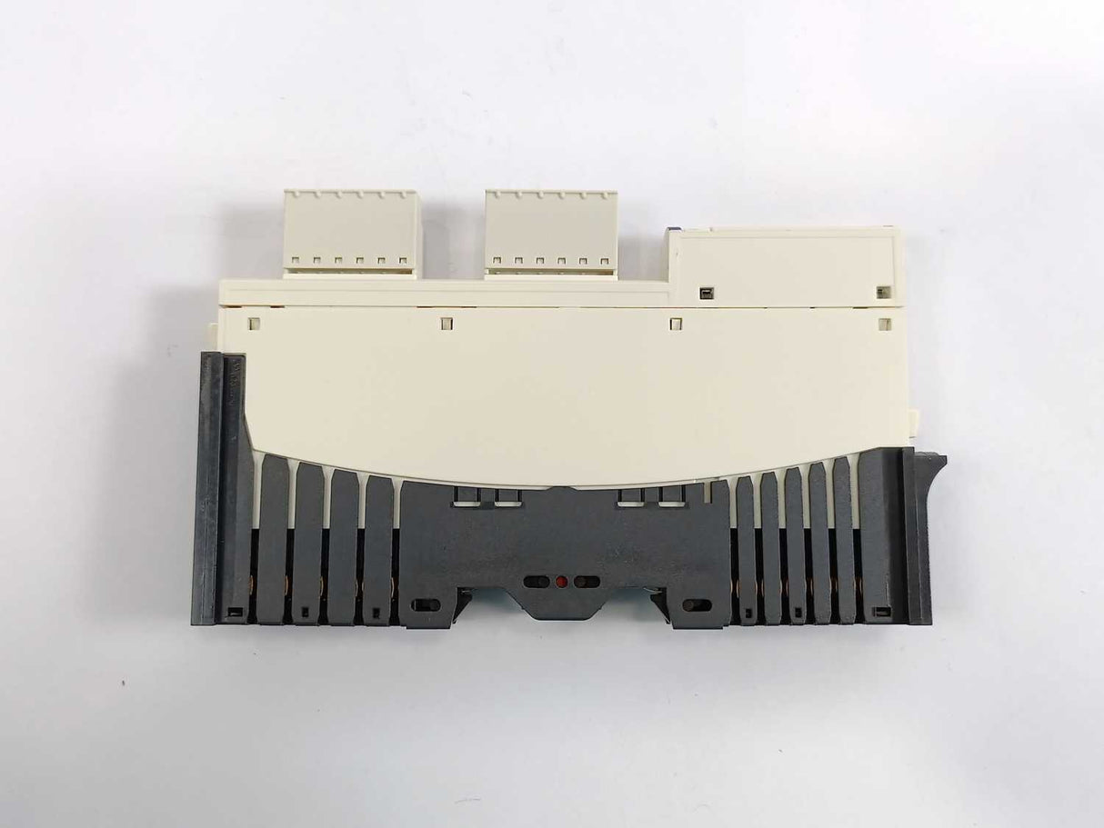 Schneider Electric STBDDO3410 Standard Digital Output Module w/ STB XBA 1000