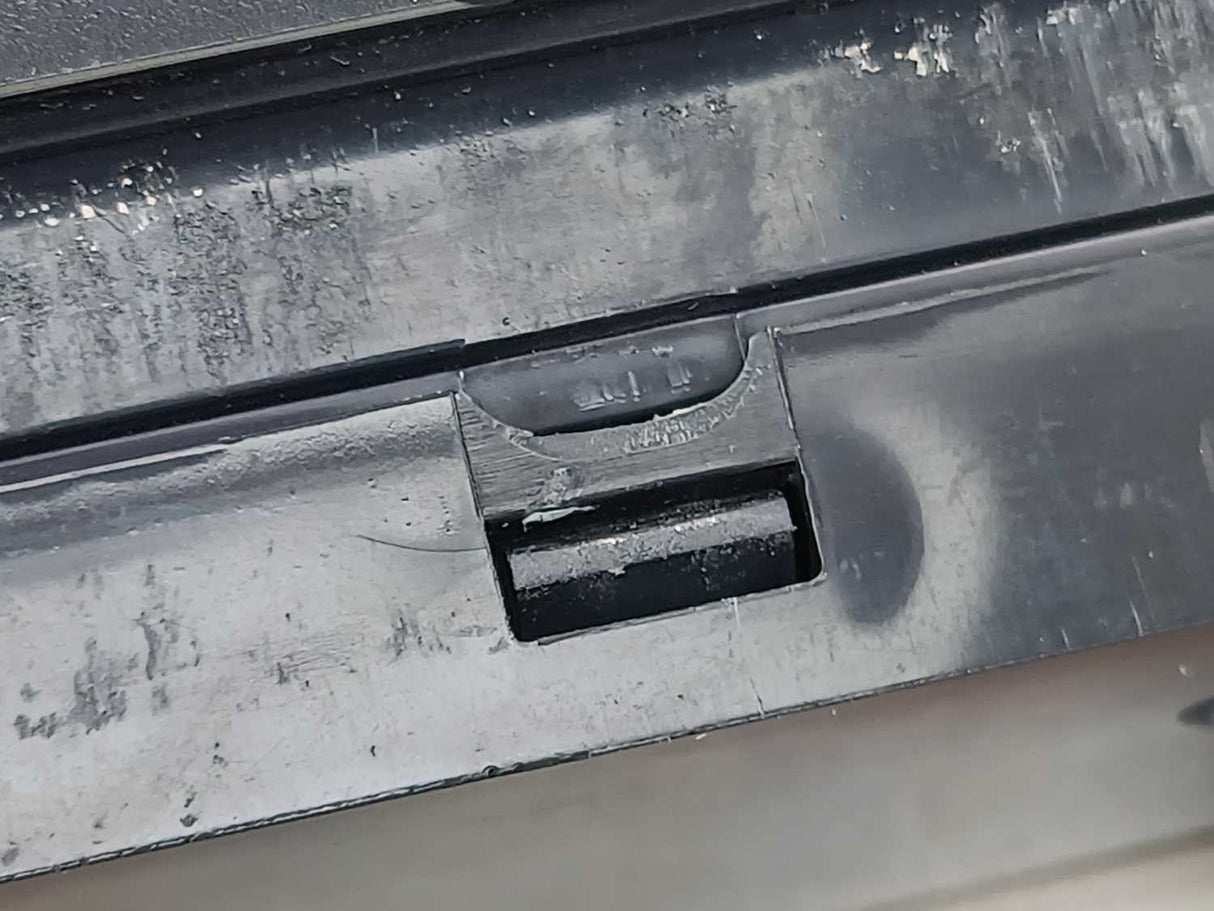 Pro-Face GP570-SC21-24VP Operator Interface 10" DC24V 50W, backlight dead