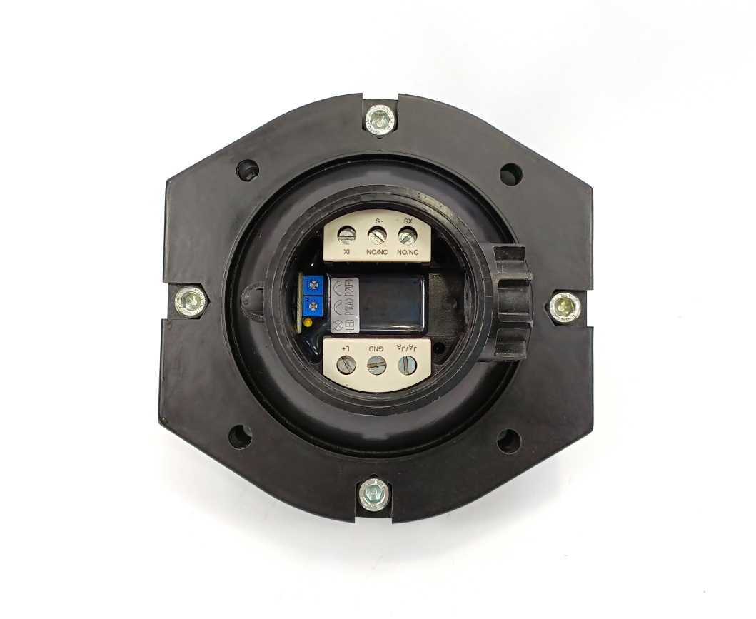 Pepperl+Fuchs UC10000-F260-IE9R2 Ultrasonic Sensor