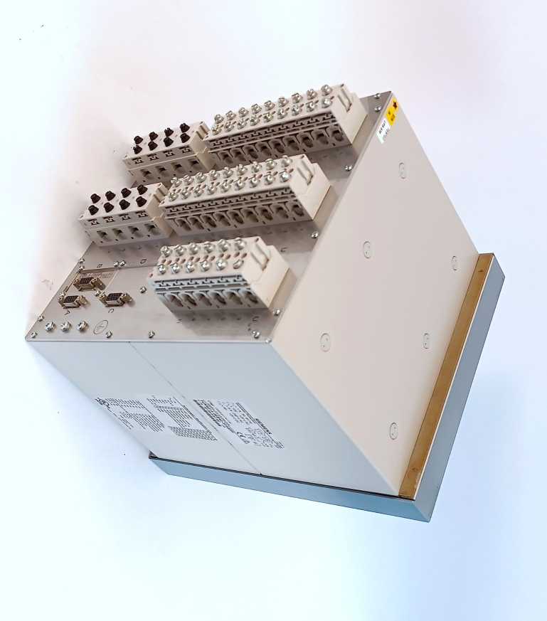 Siemens 7UM6211-4EB92-3FA0/FF Generator Protection