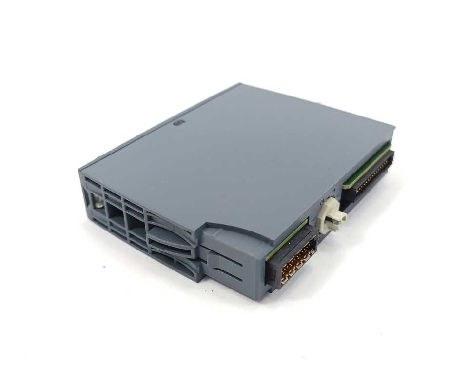 Siemens 6ES7135-6HB00-0DA1 Analog Output Module SIMATIC S7