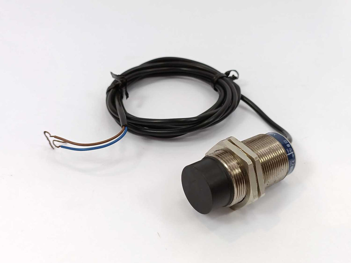 TELEMECANIQUE XS630B4MAL2 Inductive proximity sensors XS