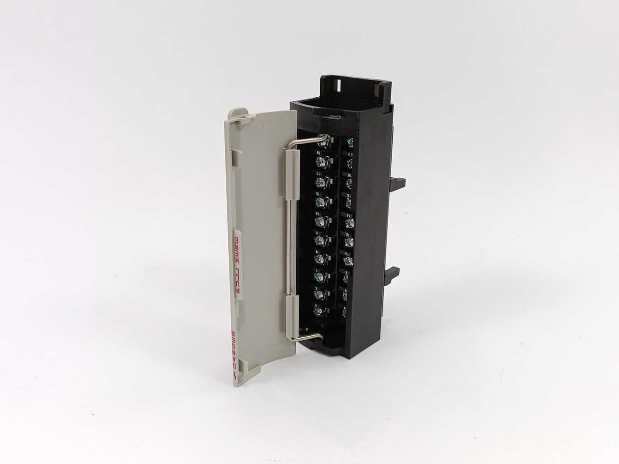 AB 1756TBNH Ser: A ; PartNo: 97297882 ; 20 Pin Screw Terminal Block