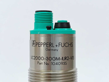 Pepperl+Fuchs 104093S UC2000-30GM-IUR2-V15 Ultrasonic Sensor