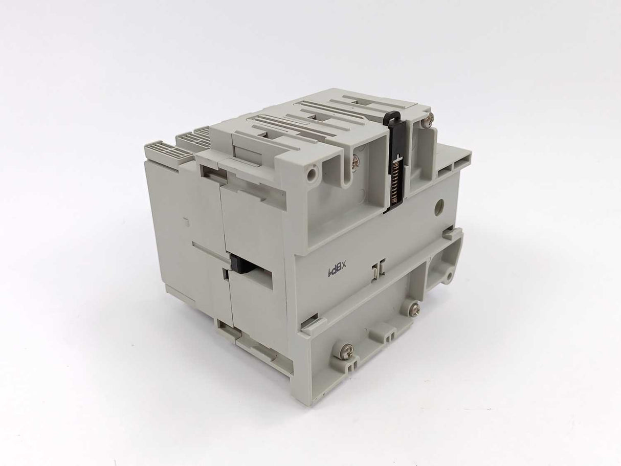 AB 194R-J30-1753 Ser. A ; 194R Disconnect Switch