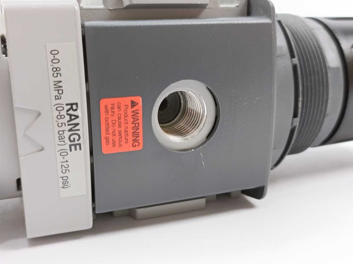 Parker P32EA12EGABNGP Filter / Regulator P32 Compact Series