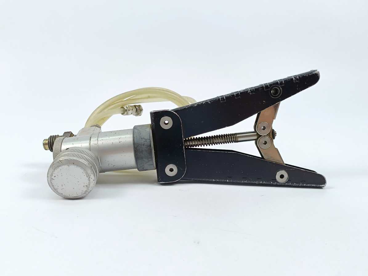 Beamex PGM 0 ... 20 Bar Calibration Pump