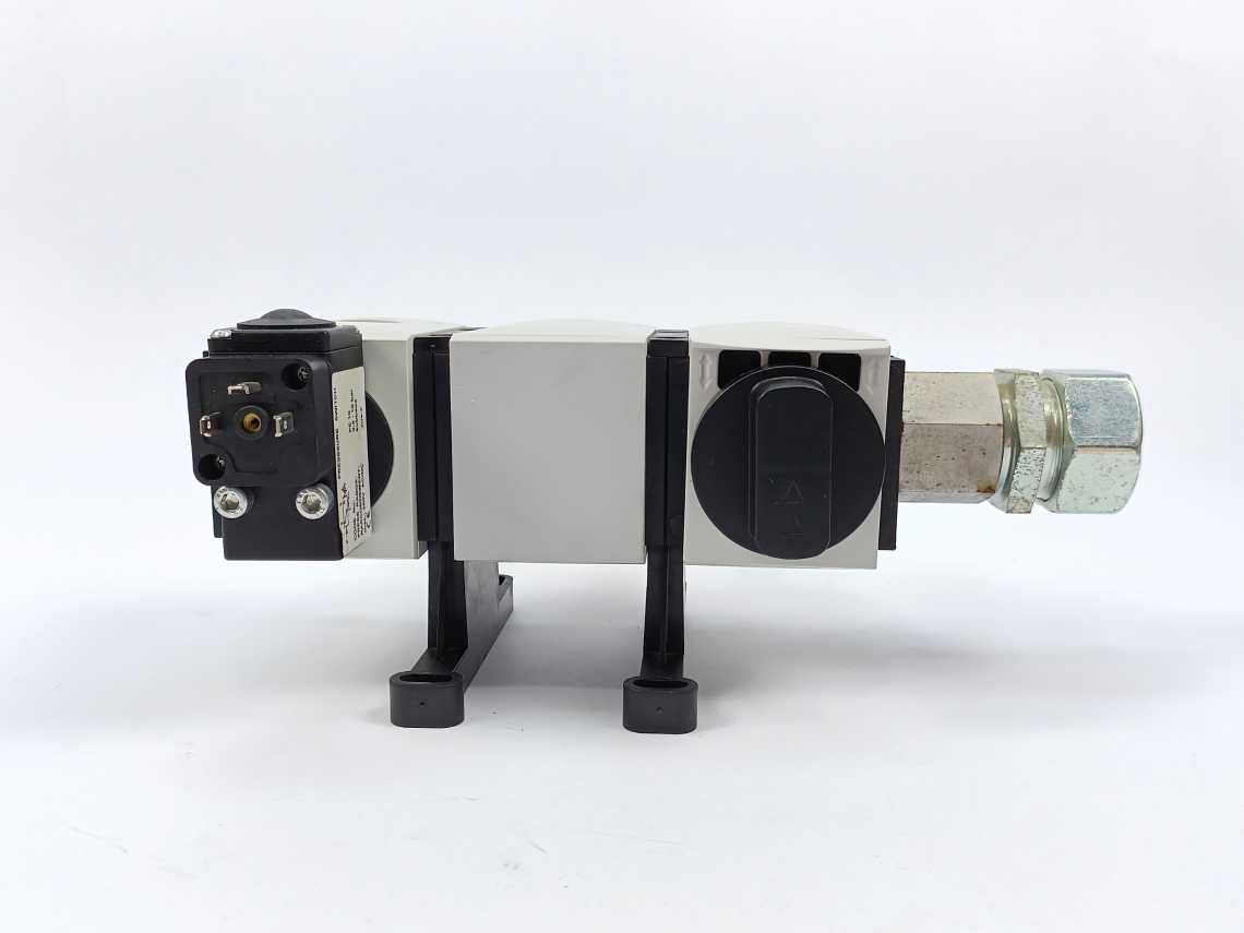 FST 93302.EE66 Pneumatic Valve System W/ PE 10 Pressure Switch