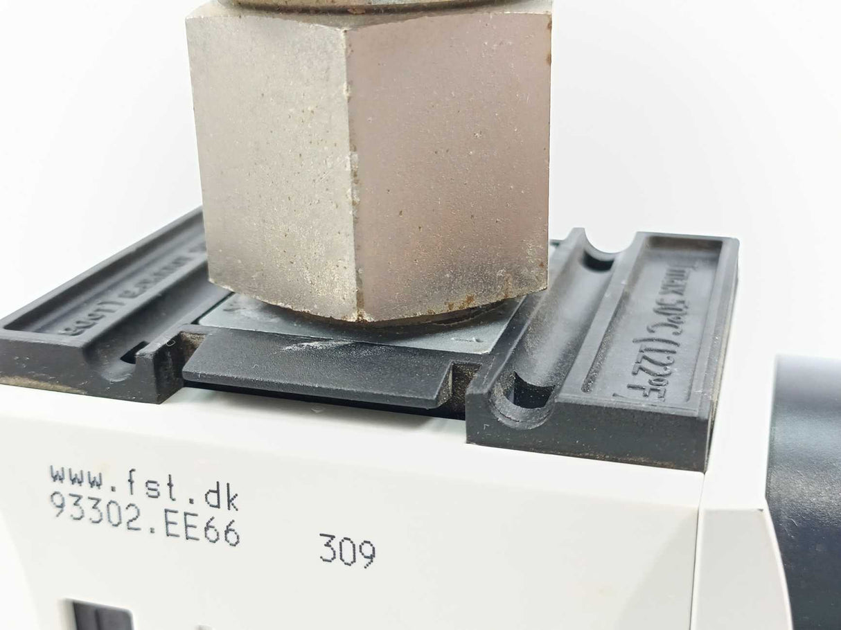 FST 93302.EE66 Pneumatic Valve System W/ PE 10 Pressure Switch