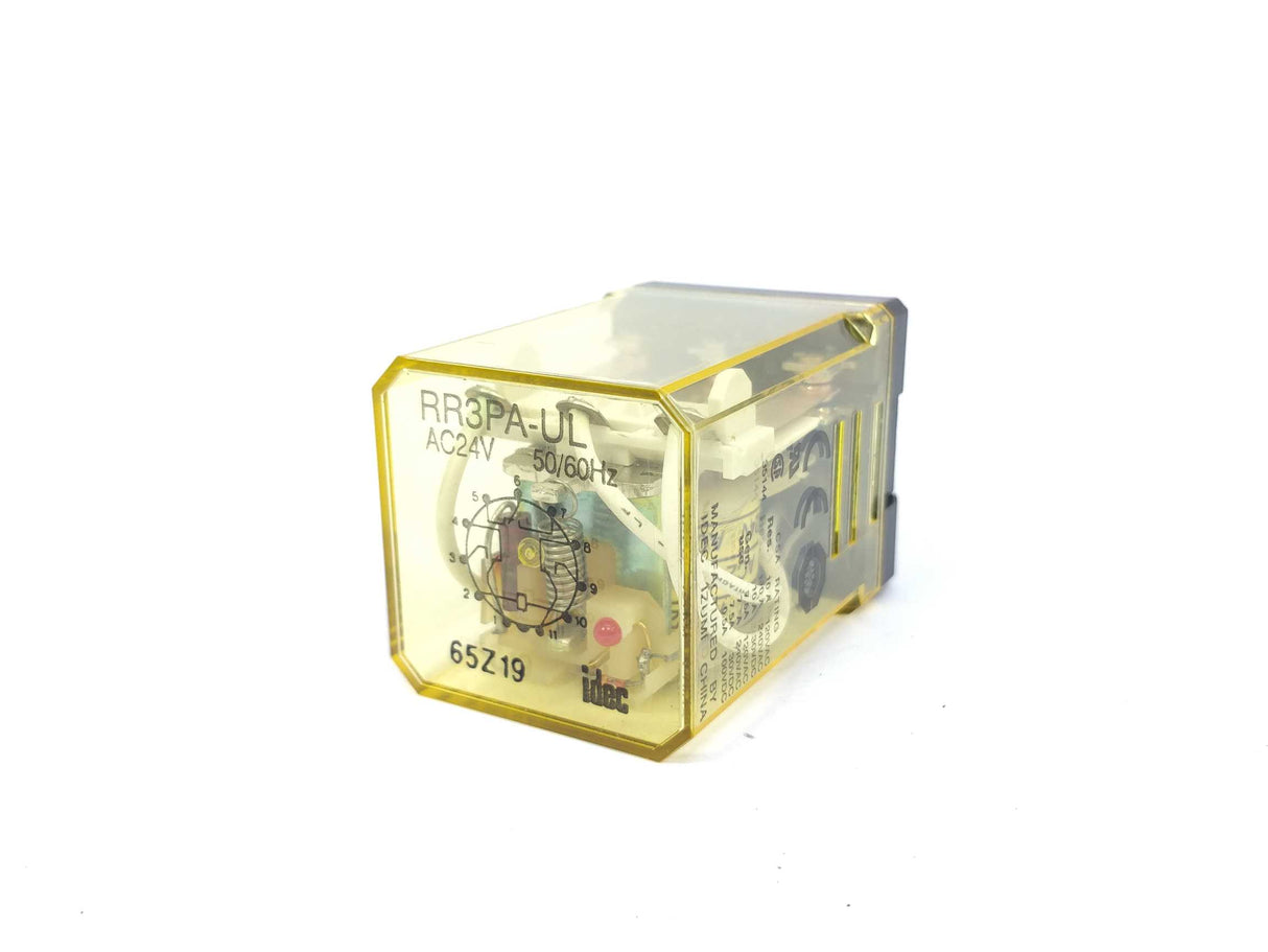 Idec RR3PA-UL General Purpose Relay AC24V 50/60 Hz + RUZ1A 10A/400VAC