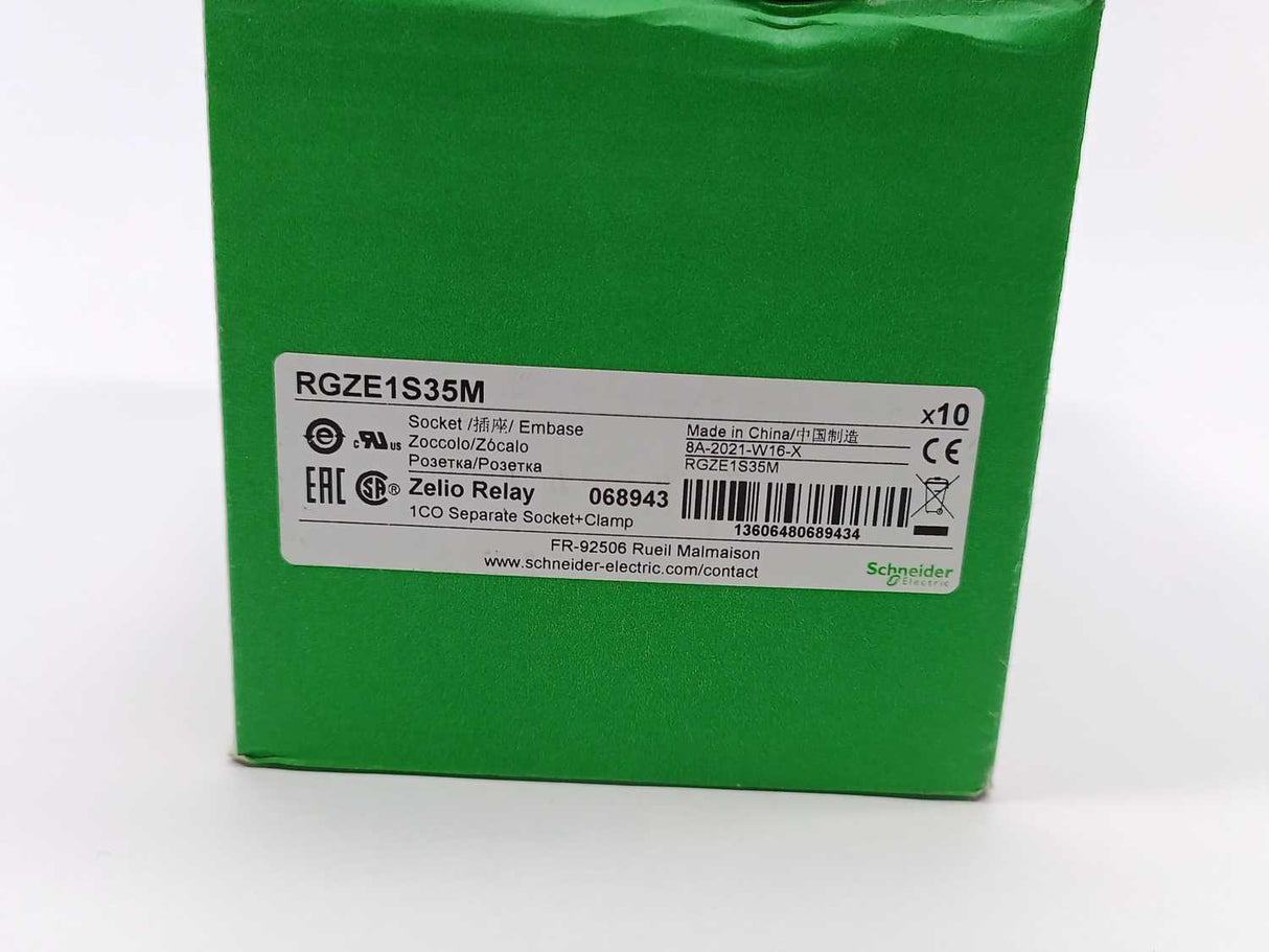Schneider Electric RGZE1S35M Socket 10pcs