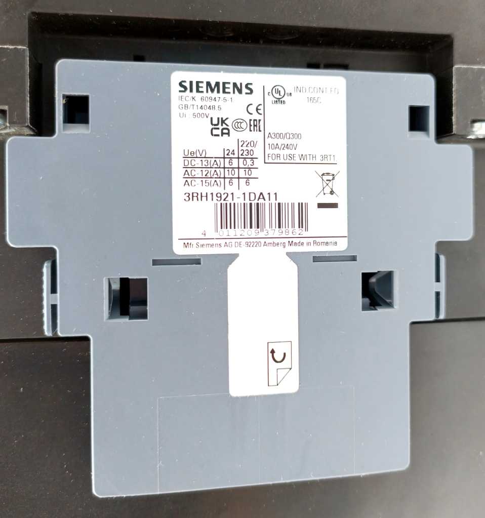 Siemens 3RT1055-6AP36 power contactor, 150 A 3RT1955-5AP31