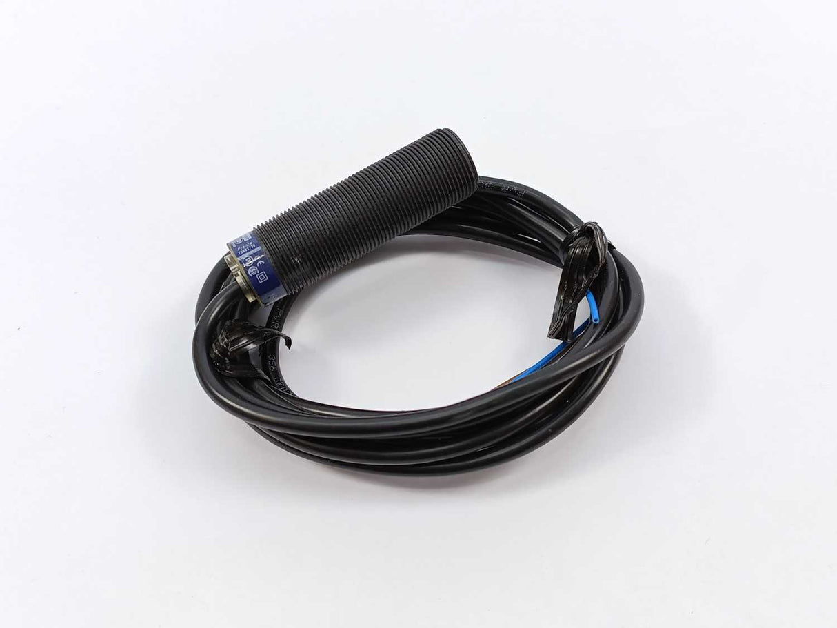 TELEMECANIQUE XS4P18MA230 Inductive proximity sensors XS