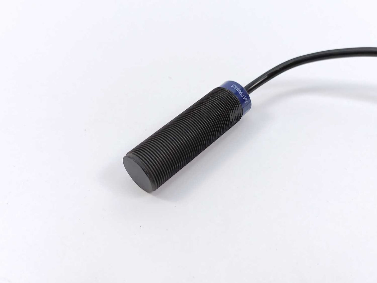 TELEMECANIQUE XS4P18MA230 Inductive proximity sensors XS