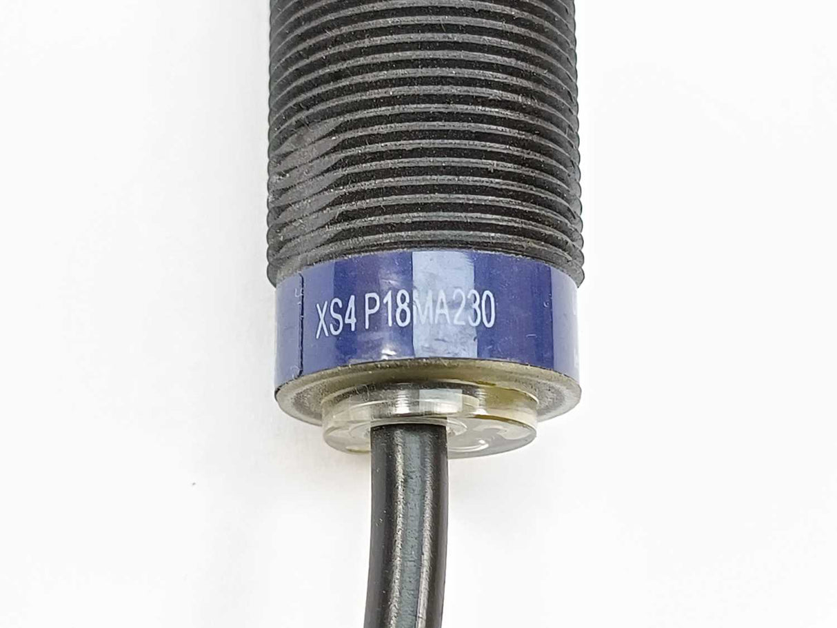 TELEMECANIQUE XS4P18MA230 Inductive proximity sensors XS