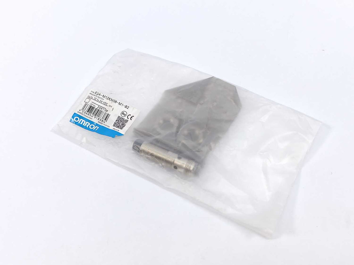 OMRON E2A-M12KN08-M1-B2 Proximity sensor