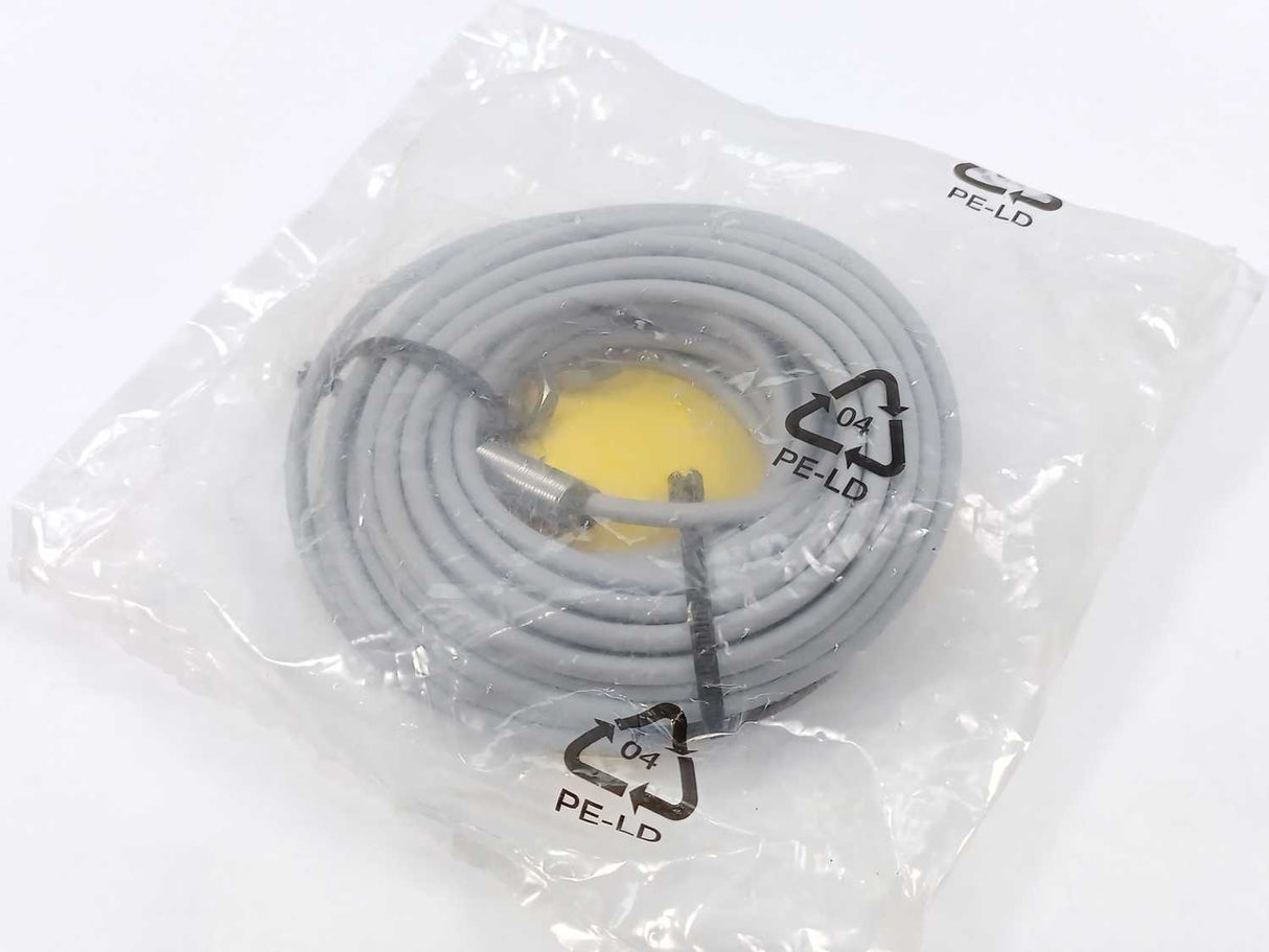 Turck 4670254 BI4-G12K-AP6X 10M, Inductive proximity sensor