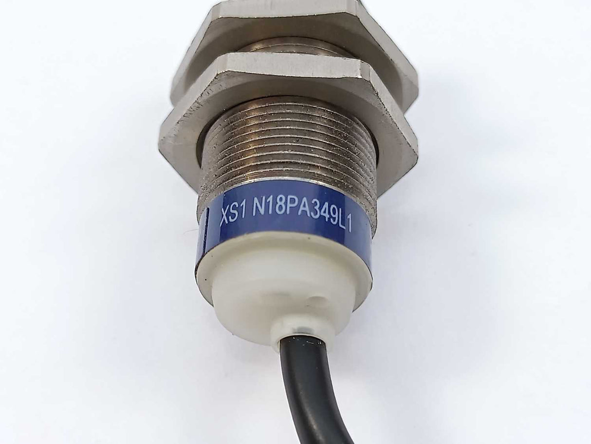 TELEMECANIQUE XS1N18PA349L1 Proximity Switch 091705