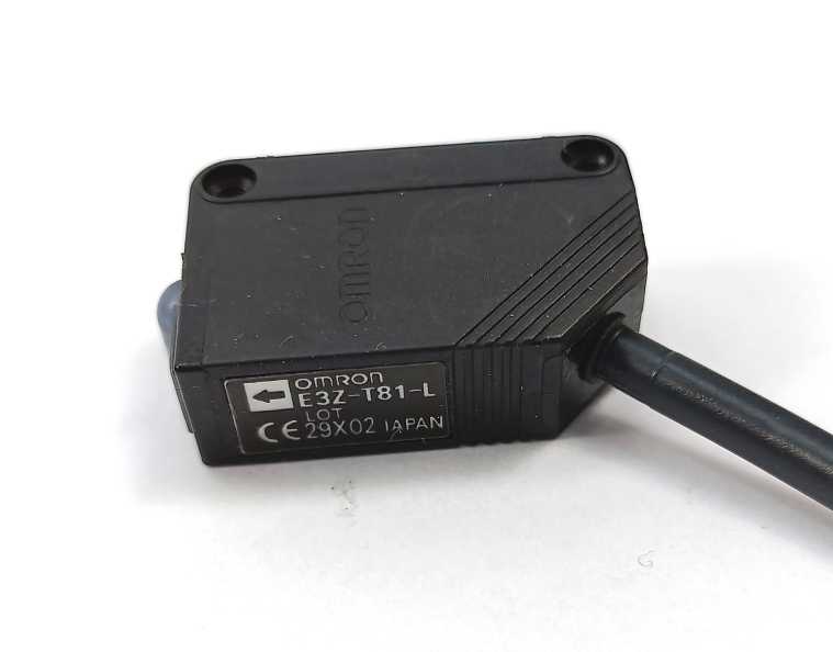 OMRON E3Z-T81-L Photoelectric sensor
