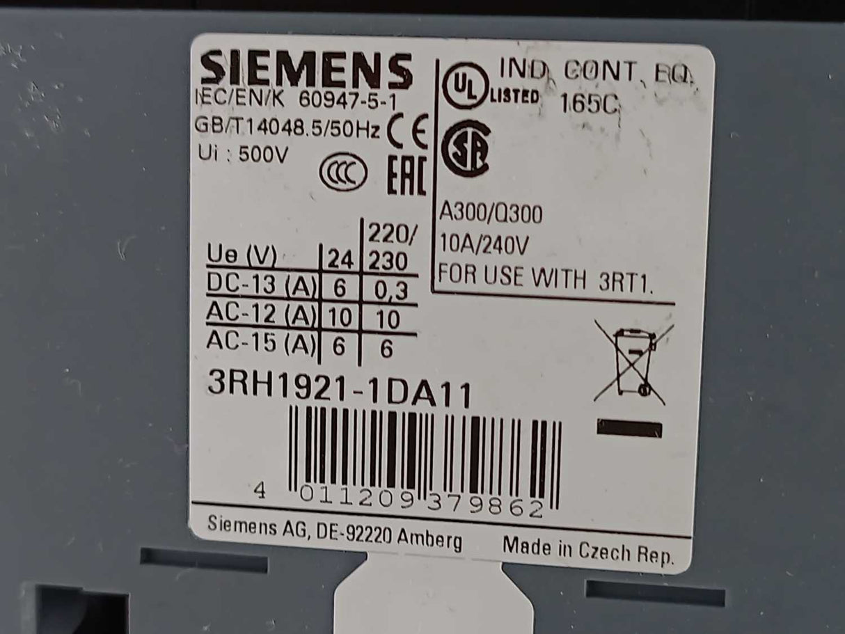 Siemens 3RT1066-6NP36 power contactor, AC-3e/AC-3 300 A 3RH1921-1DA11