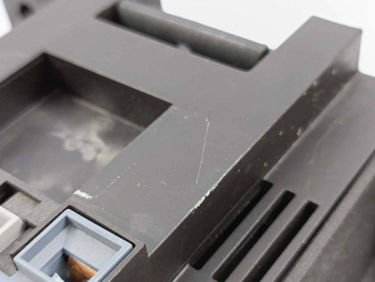 Siemens 3RT1066-6NP36 power contactor, AC-3e/AC-3 300 A 3RH1921-1DA11