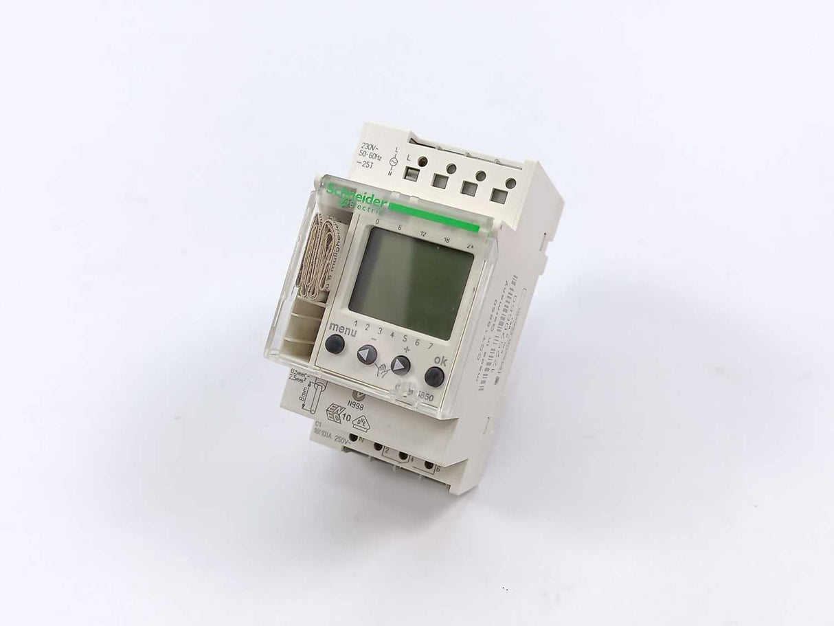 Schneider Electric CCT15850 Digital time switch /Merlin Gerin