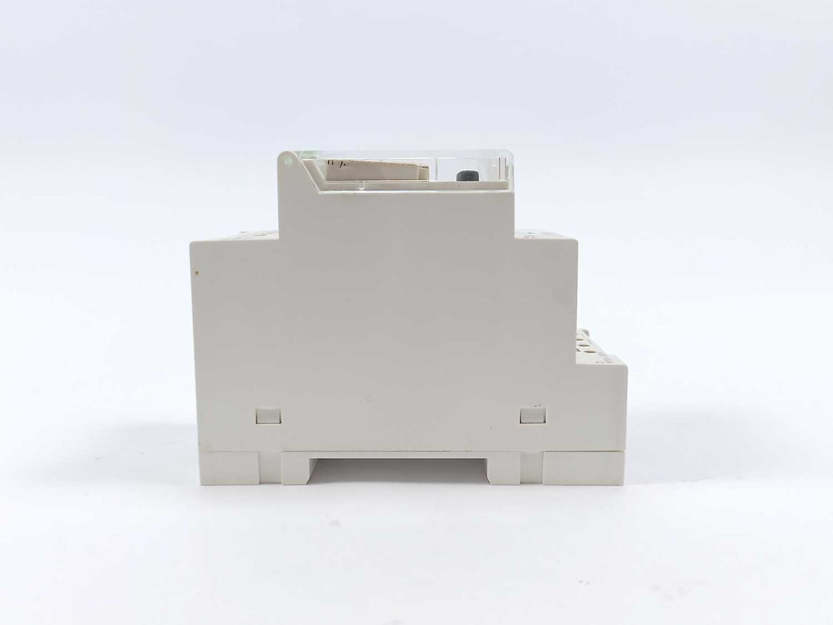Schneider Electric CCT15850 Digital time switch /Merlin Gerin