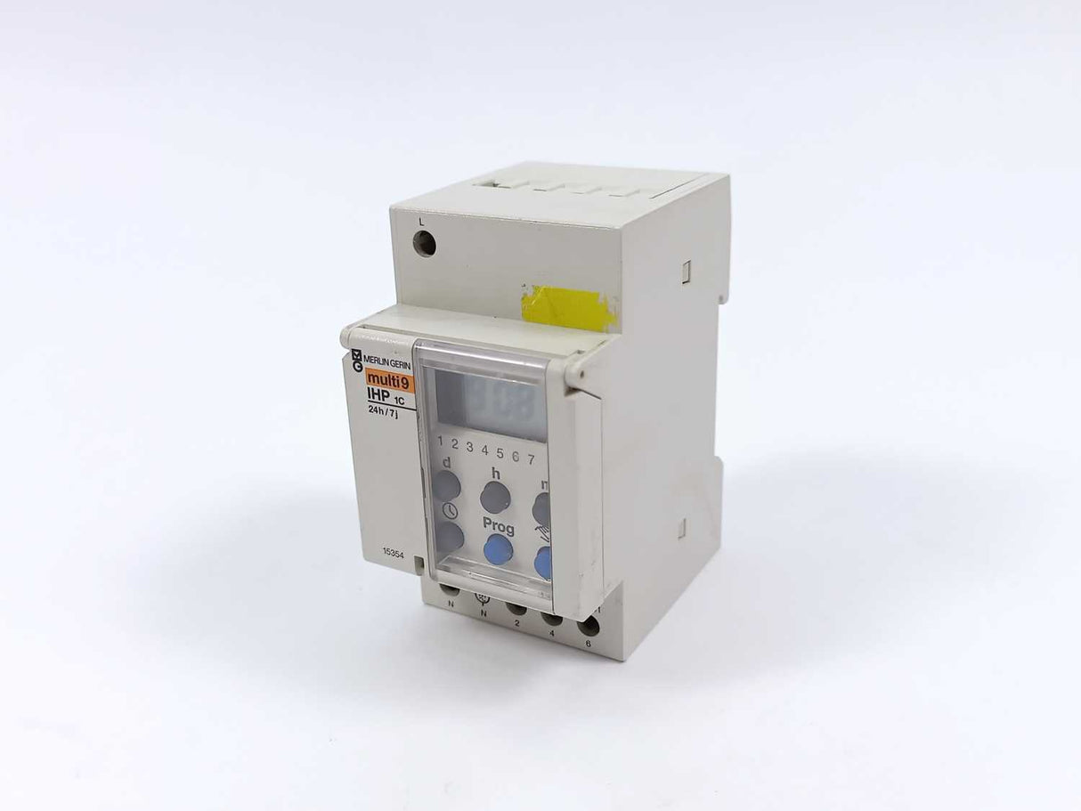 Merlin Gerin multi9 IHP 1C Timer relay 24h/7j 15354