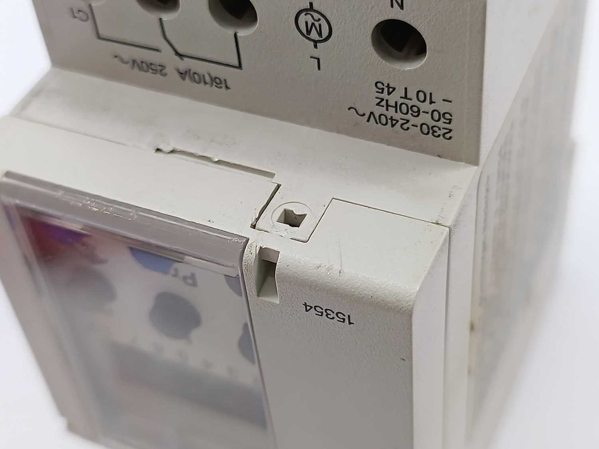 Merlin Gerin multi9 IHP 1C Timer relay 24h/7j 15354