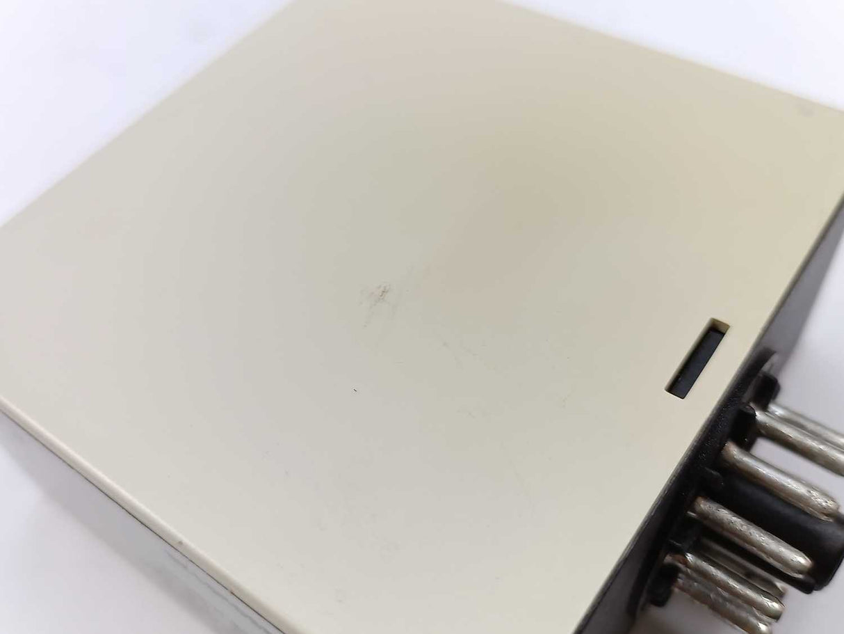 C-mac RL11F-2-1-230 Level Control Relay