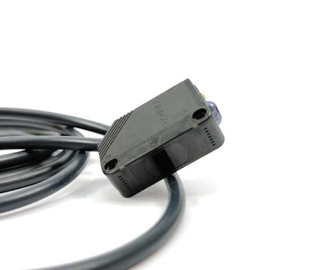 OMRON E3Z-T81-D Photoelectric Sensor