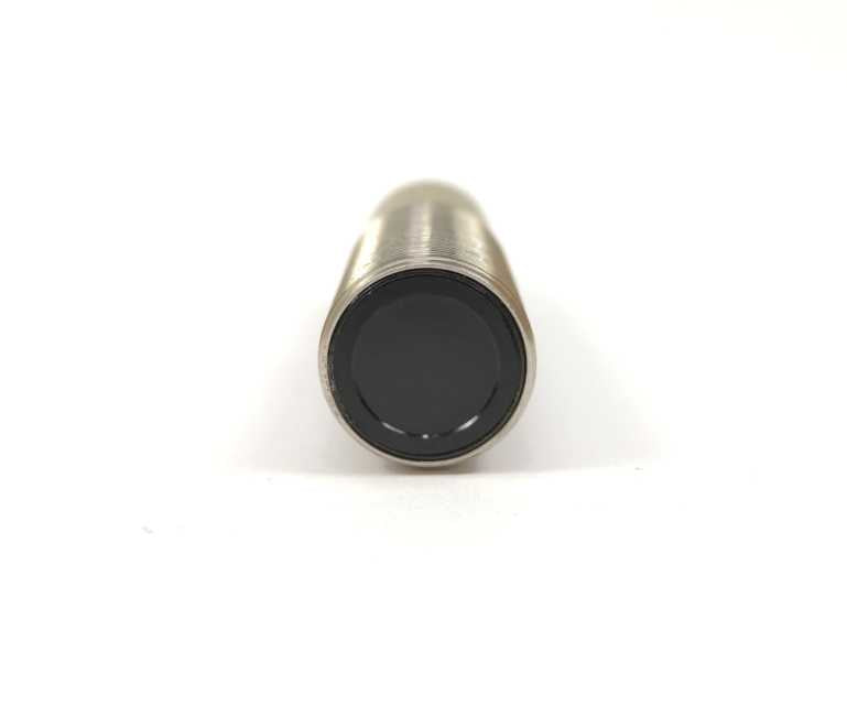 OMRON E3F2-DS10B4-M1-S Photoelectric Sensors