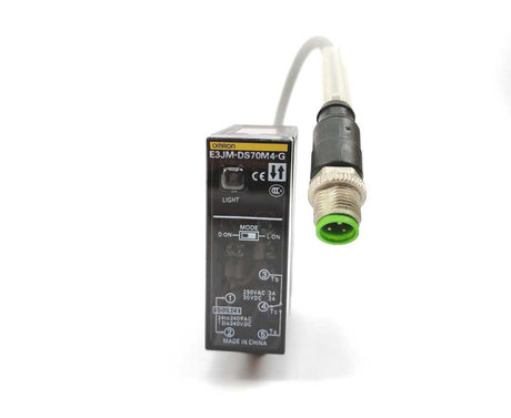 OMRON E3JM-DS70M4-G Photoelectric Sensor