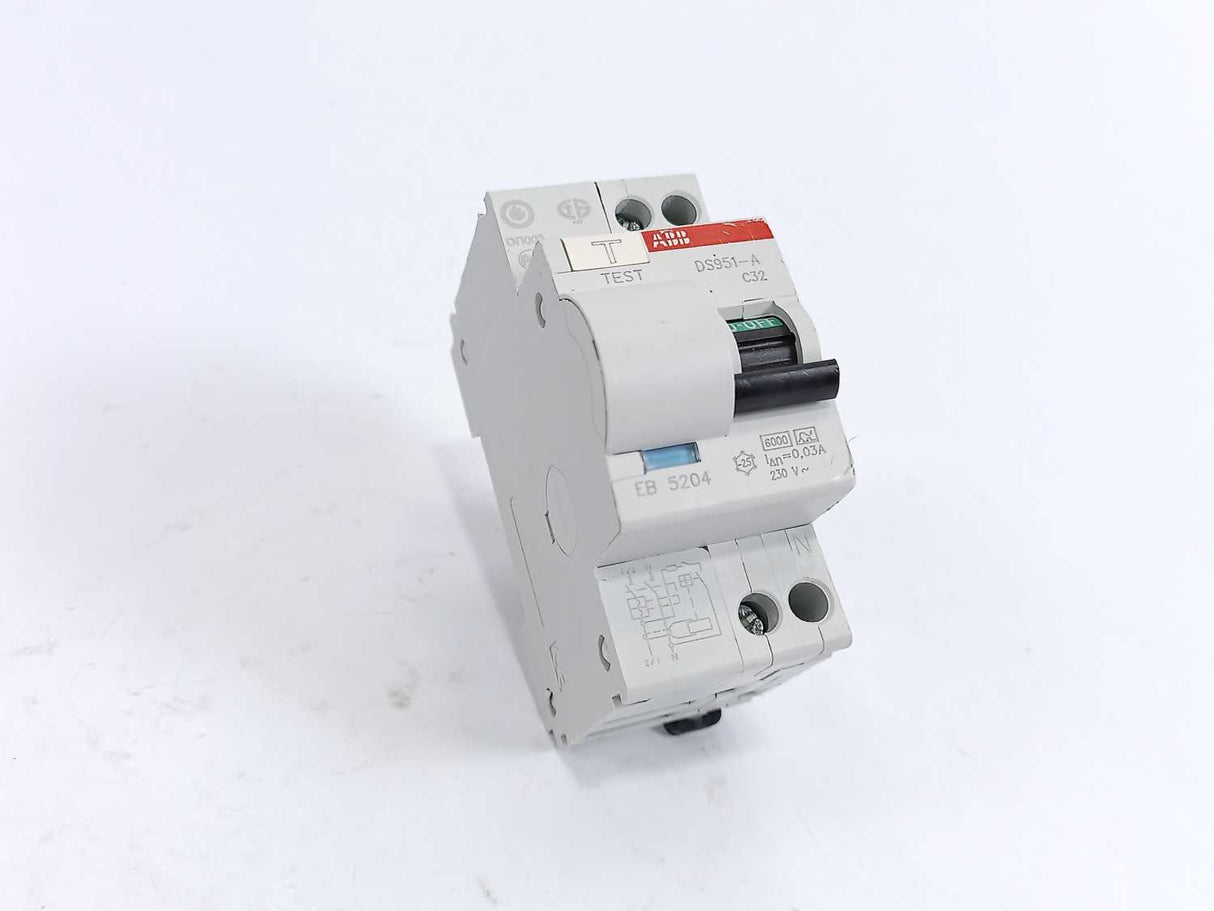 ABB DS951-AC32 1P+N Residual Current Circuit Breaker w. RCBO, Batch of 2 pcs.