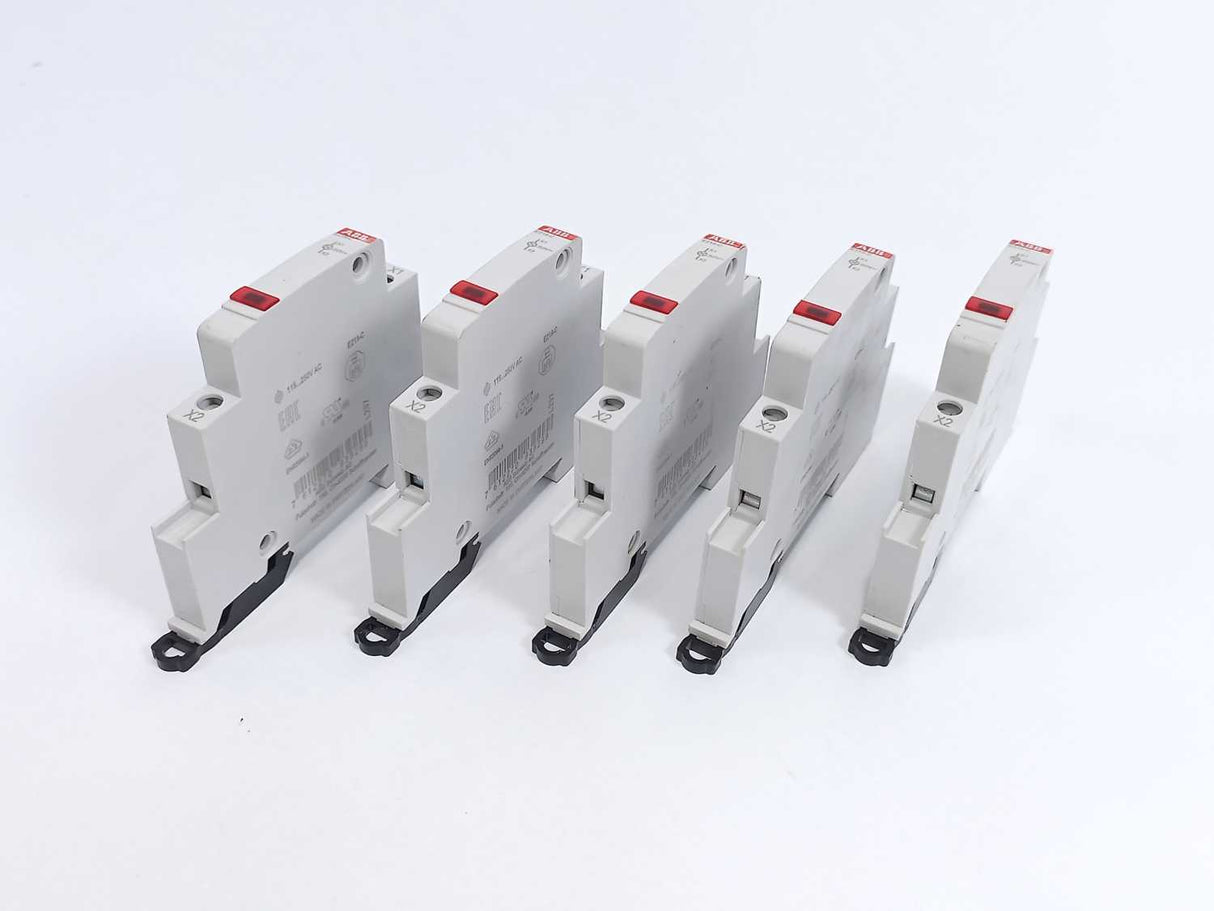 ABB 2CCA703401R0001 E219-C Indicator Light 16A, Batch of 5 pcs.