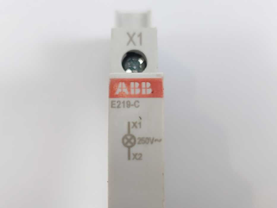 ABB 2CCA703401R0001 E219-C Indicator Light 16A, Batch of 5 pcs.