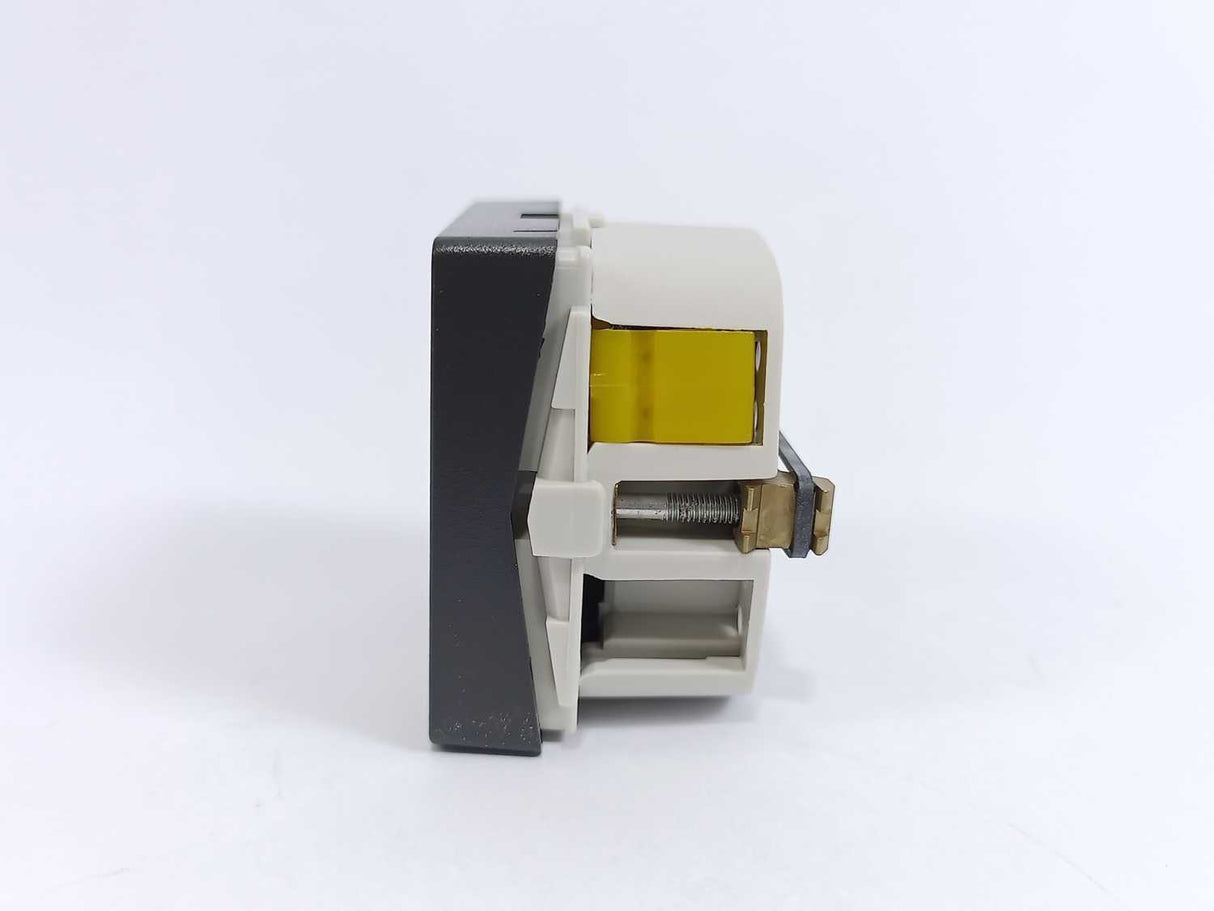 LK Fuga 506D8115 TOUCH Impulse Dimmer Insert 180LR, 10 67 002 655