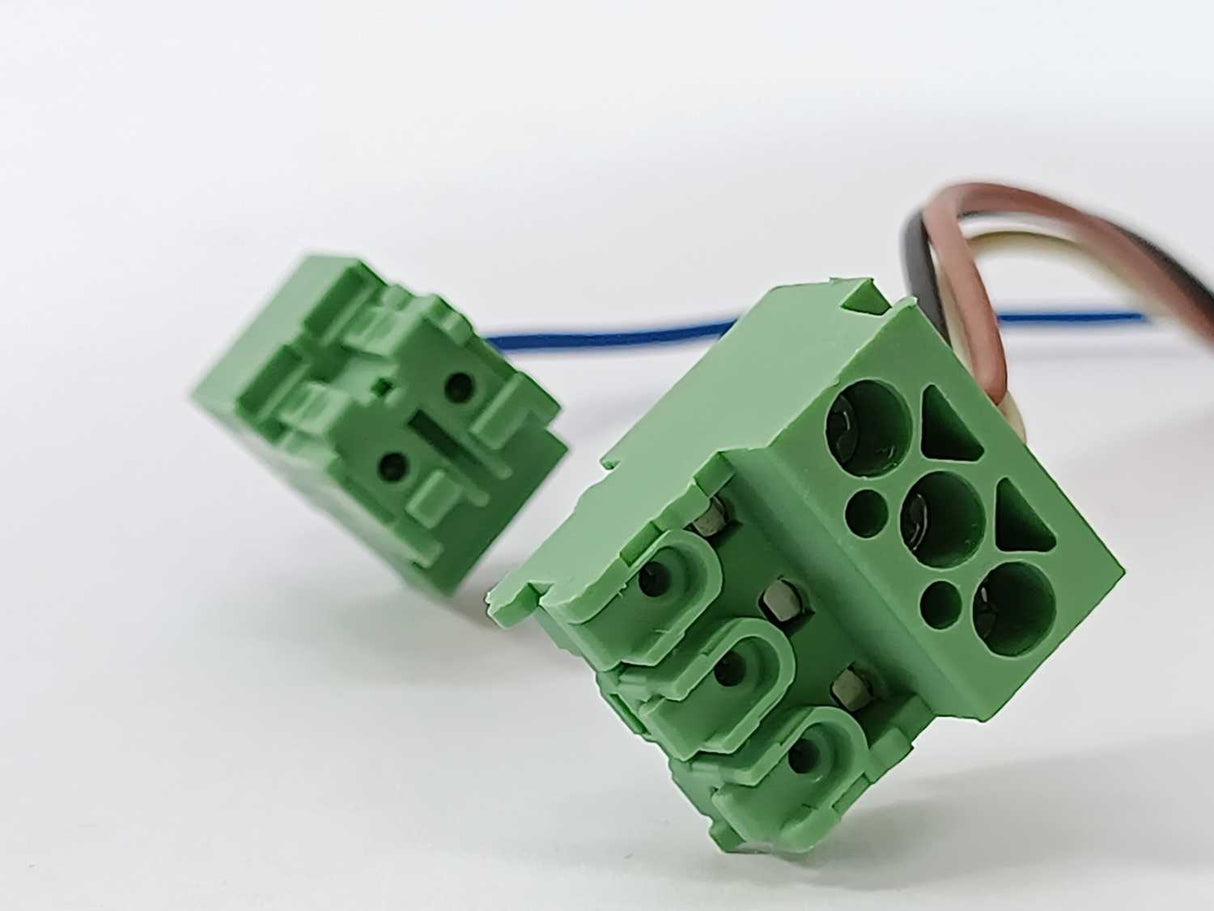 Nassau PC50CNP06POML6676 Retro-reflective Photocell Sensor