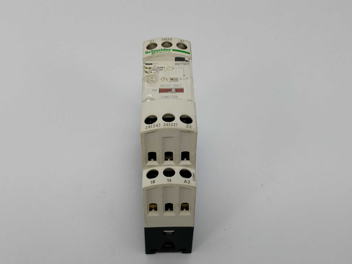 Schneider Electric RE7MY13MW time delay relay