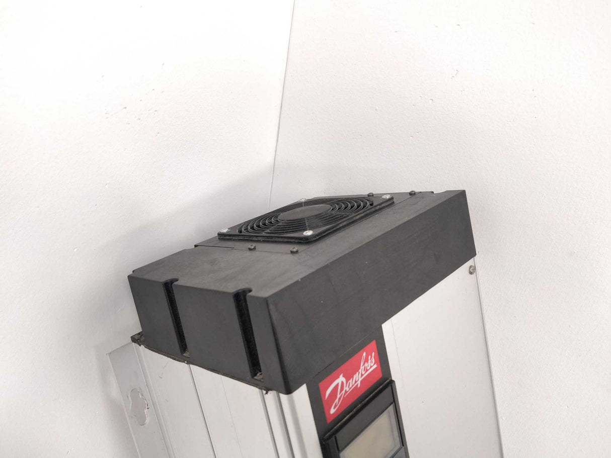 Danfoss 175Z7047 VLT6002HT4C54STR3DLF00