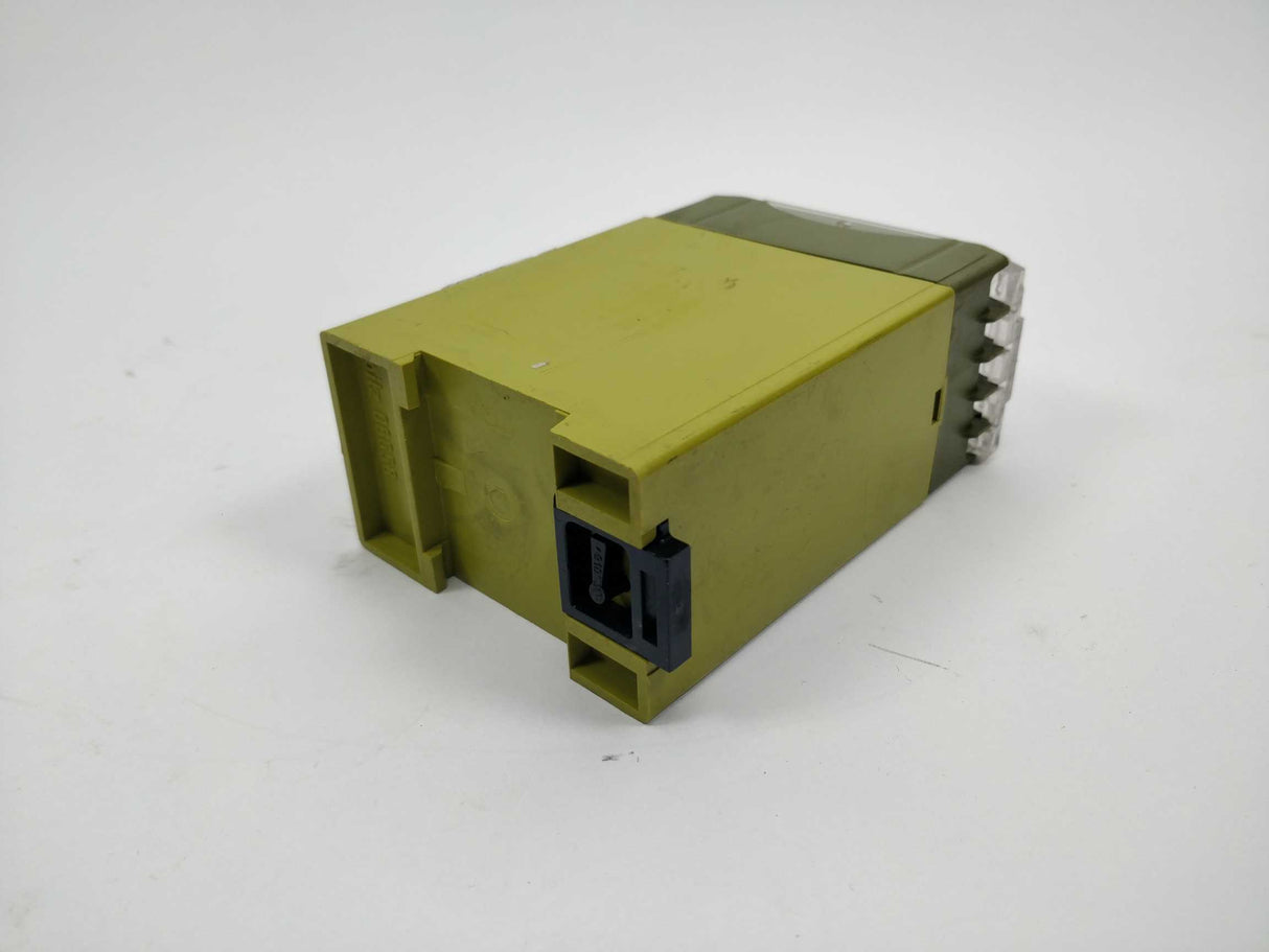 Pilz P1WP3 5A 400V3AC Safety Relay 490163